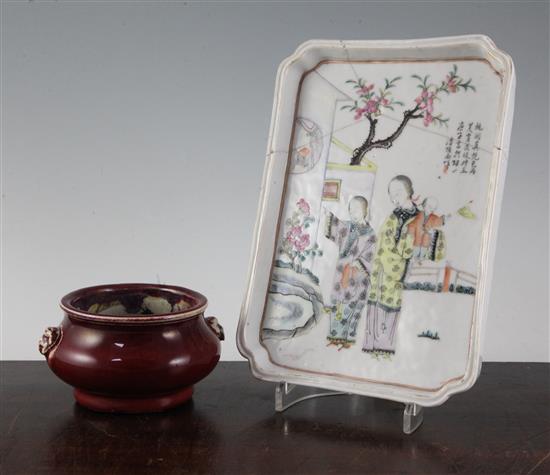 A Chinese sang de boeuf glazed censer and a famille rose rectangular dish, late 19th century, 12cm and 25.5cm